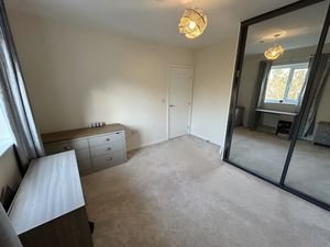 Photo 27- click for photo gallery